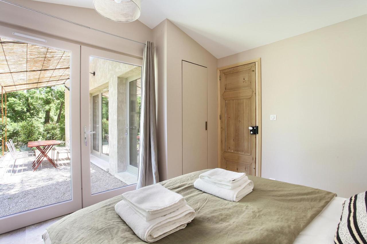 Готель Domaine Les Petites Vaines Гу Номер фото
